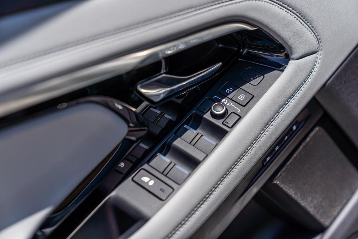 Land Rover Evoque 2021 - Image 17