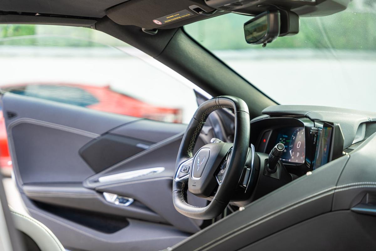 Chevrolet Corvette 2022 - Image 11