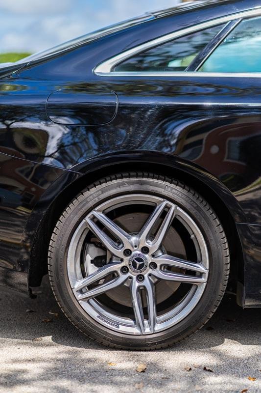 Mercedes Benz E 400 - Image 6