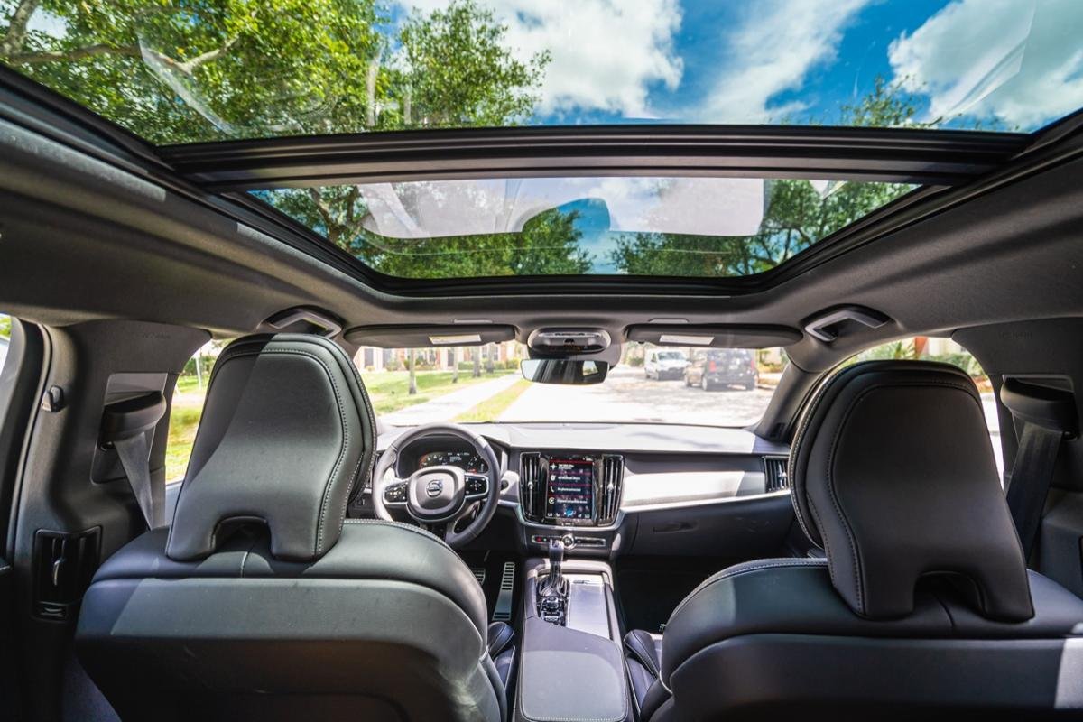 Volvo S90 - Image 10