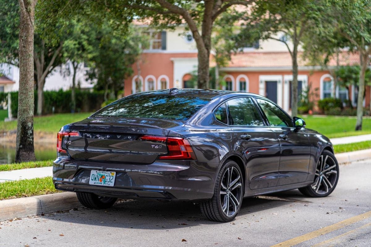 Volvo S90 - Image 17