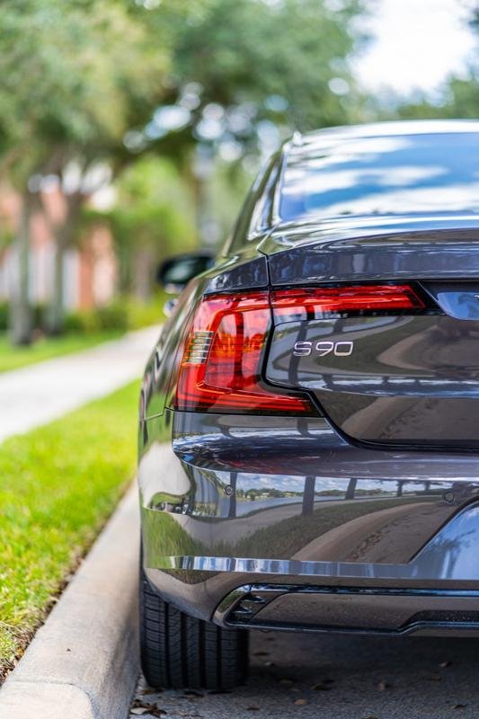 Volvo S90 - Image 18