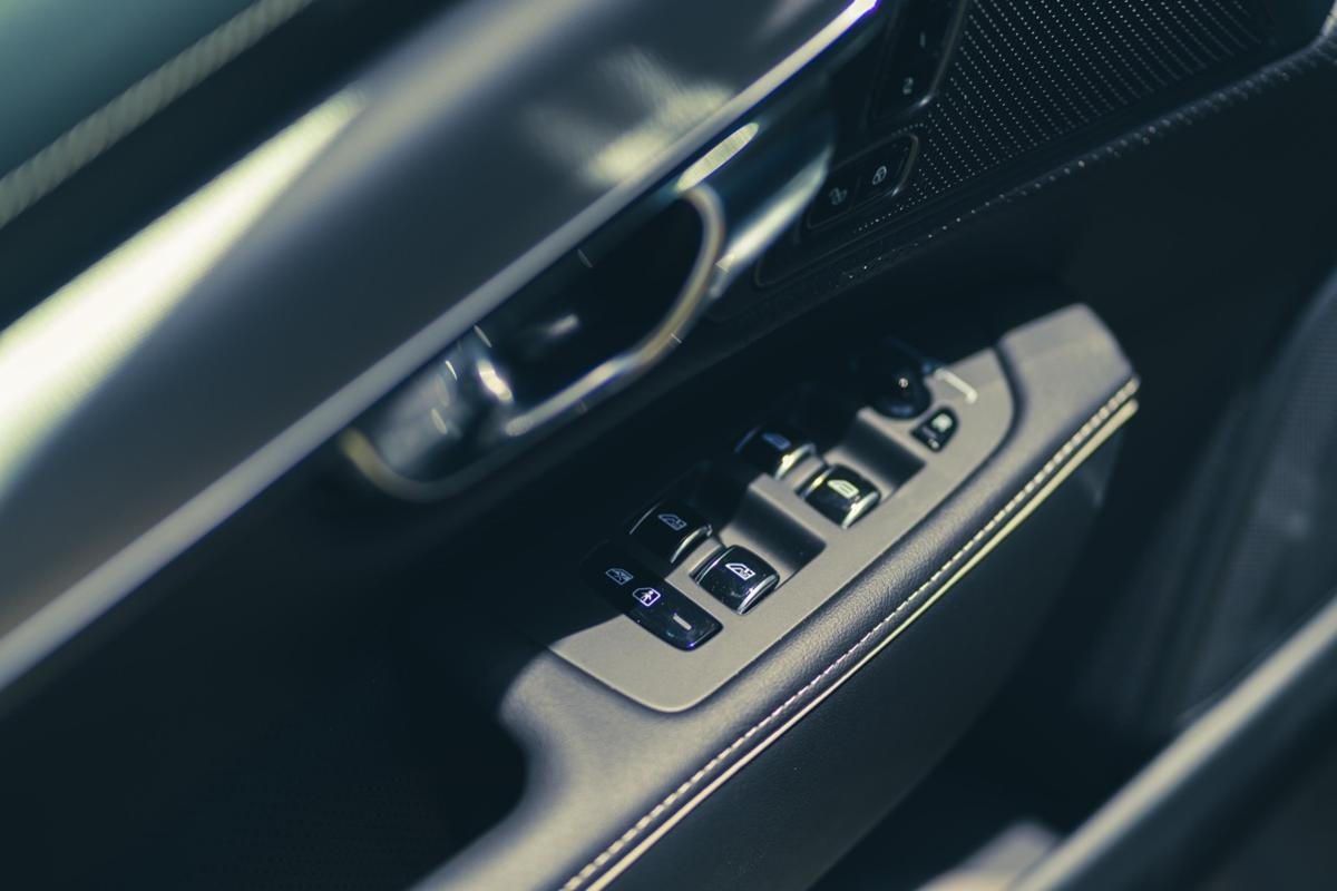 Volvo S90 - Image 26