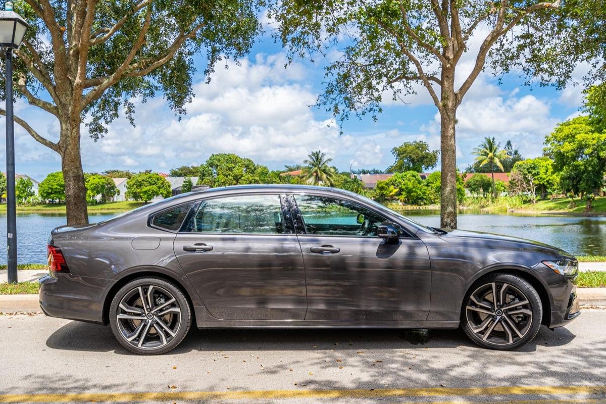 Volvo S90 - Image 3