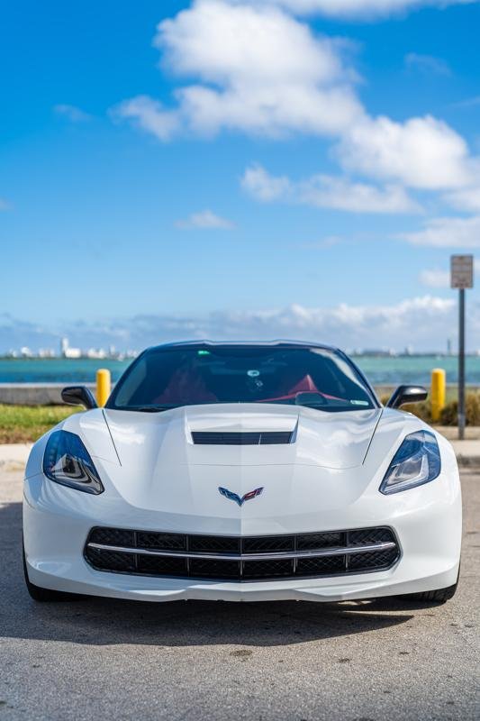 White Corvette - Image 3