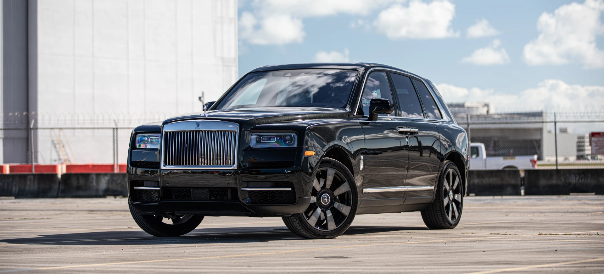 Rolls Royce Cullinan Black and Blue