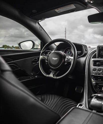 Aston Martin DB11 - Image 7