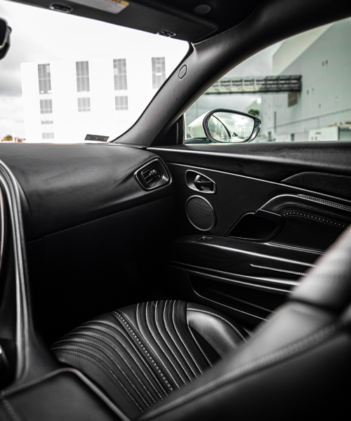 Aston Martin DB11 - Image 6